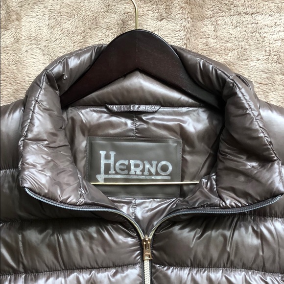 Herno vest - Picture 2 of 8